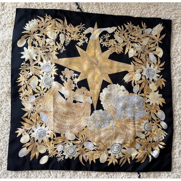 [SOLD] Authentic Hermès Black Passiflores Silk Scarf - Picture 14 of 14